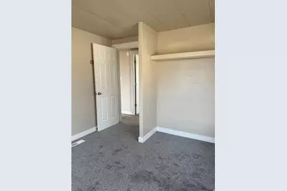 446 W 500 S #24, Wellington, UT 84542 - Photo 11