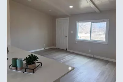 446 W 500 S #24, Wellington, UT 84542 - Photo 3