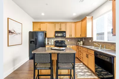 4729 W Thorndale Way, West Jordan, UT 84084 - Photo 11