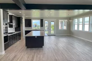 812 S 1365 W, Lehi, UT 84043 - Photo 11