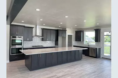 812 S 1365 W, Lehi, UT 84043 - Photo 7