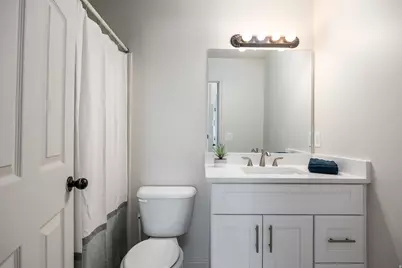 5365 W Alpine Flower Cir, Kearns, UT 84118 - Photo 17