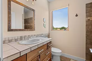 557 S Woodsview Cir, Saint George, UT 84770 - Photo 23