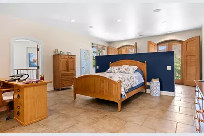 557 S Woods View Cir, Saint George, UT 84770 - Photo 17