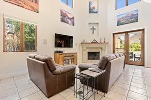 557 S Woodsview Cir, Saint George, UT 84770 - Photo 7