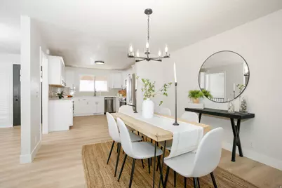 2547 E 1900 N, Layton, UT 84040 - Photo 5