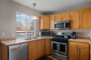 981 E 100 S, Payson, UT 84651 - Photo 9