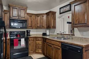 1045 S 1700 W, Payson, UT 84651 - Photo 9