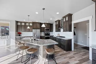 607 Sage Ln W, Saratoga Springs, UT 84045 - Photo 5