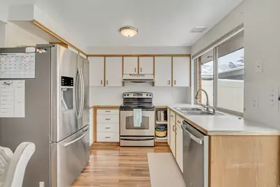 1205 E 986 S, Fruit Heights, UT 84037 - Photo 5
