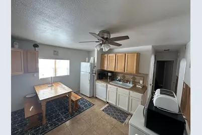 279 W 100 N, Panguitch, UT 84759 - Photo 31