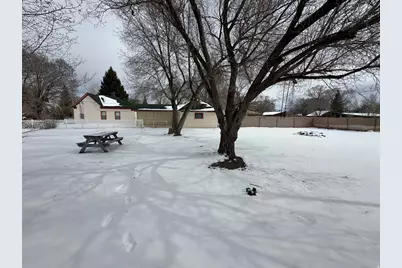 279 W 100 N, Panguitch, UT 84759 - Photo 53