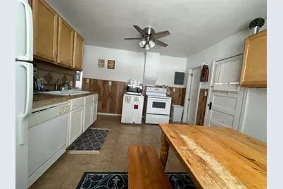 279 W 100 N, Panguitch, UT 84759 - Photo 29