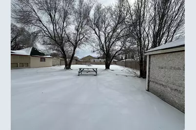 279 W 100 N, Panguitch, UT 84759 - Photo 59