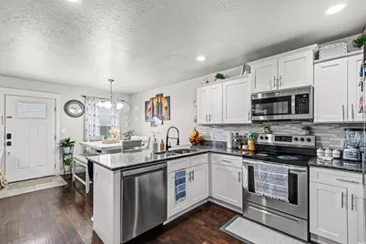 1848 E American Way #14, Eagle Mountain, UT 84005 - Photo 9