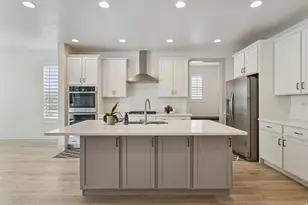 1410 W 12115 S, Riverton, UT 84065 - Photo 11