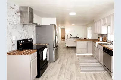 1940 W 3920 S, Roy, UT 84067 - Photo 9