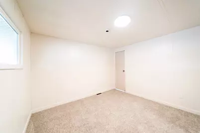 1940 W 3920 S, Roy, UT 84067 - Photo 23