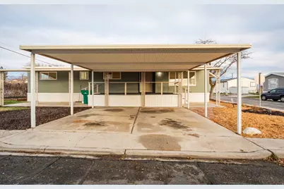 1940 W 3920 S, Roy, UT 84067 - Photo 33