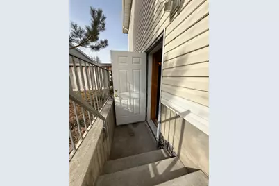 81 E Merion Dr, Stansbury Park, UT 84074 - Photo 9