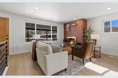 1358 E Maplewood Dr, Murray, UT 84121 - Photo 9