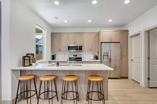 2420 Sage Dr, Santa Clara, UT 84765 - Photo 13