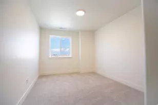 1051 W Daggerwing Way, Salem, UT 84653 - Photo 11