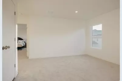 5215 S Paramount Dr, Riverdale, UT 84405 - Photo 51