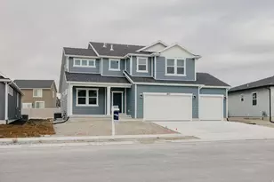 5215 S Paramount Dr, Riverdale, UT 84405 - Photo 1