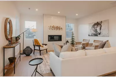 5215 S Paramount Dr, Riverdale, UT 84405 - Photo 3