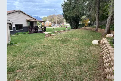 403 Highland Dr, Riverdale, UT 84405 - Photo 25