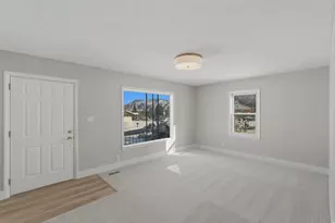 403 Highland Dr, Riverdale, UT 84405 - Photo 9