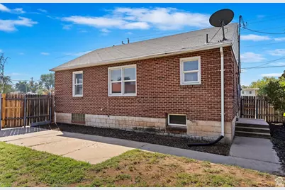 2318 W 5600 S, Roy, UT 84067 - Photo 25