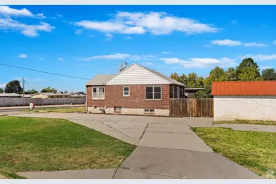 2318 W 5600 S, Roy, UT 84067 - Photo 23