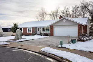 871 N Poplar Cir E, Centerville, UT 84014 - Photo 57