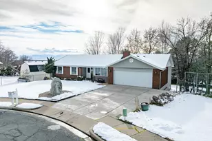 871 N Poplar Cir E, Centerville, UT 84014 - Photo 59