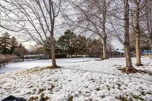 871 N Poplar Cir E, Centerville, UT 84014 - Photo 39