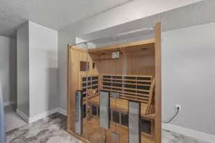 68 E Columbus Ct, Salt Lake City, UT 84103 - Photo 53