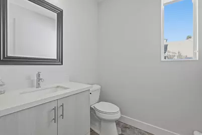 68 E Columbus Ct, Salt Lake City, UT 84103 - Photo 29