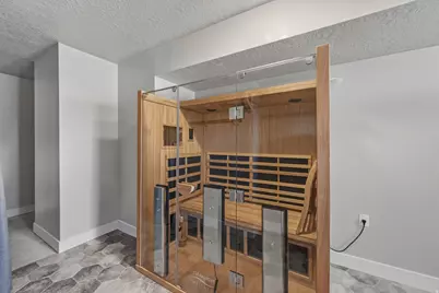 68 E Columbus Ct, Salt Lake City, UT 84103 - Photo 45