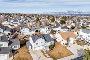 5166 W Ticklegrass Dr, West Jordan, UT 84081 - Photo 29