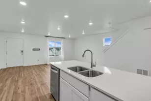 8602 W Patron Way, Magna, UT 84044 - Photo 11