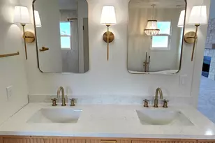 9039 S 1660 E, Sandy, UT 84093 - Photo 17