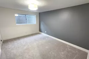 9039 S 1660 E, Sandy, UT 84093 - Photo 25