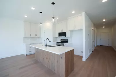 138 W 650 N, Smithfield, UT 84335 - Photo 3