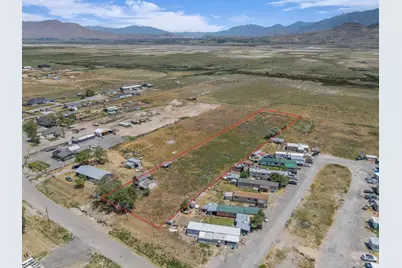 264 N Center St, Goshen, UT 84633 - Photo 3