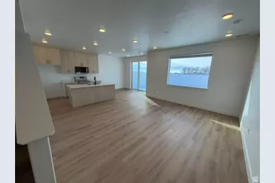 611 N 300 W, Smithfield, UT 84335 - Photo 3