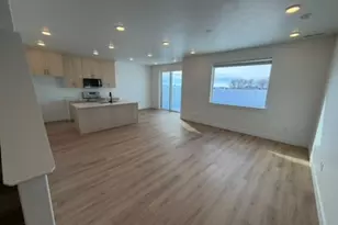 611 N 300 W, Smithfield, UT 84335 - Photo 3