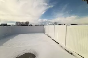 611 N 300 W, Smithfield, UT 84335 - Photo 11