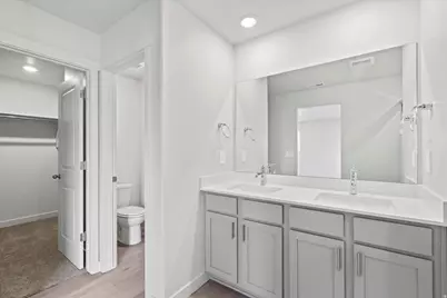 323 W 630 N #16, Tooele, UT 84074 - Photo 33